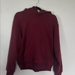 Aritzia Women's Burgundy Hoodie Sweater